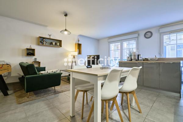 Appartement 3 pièces - 72 m² Exclusivité efficity