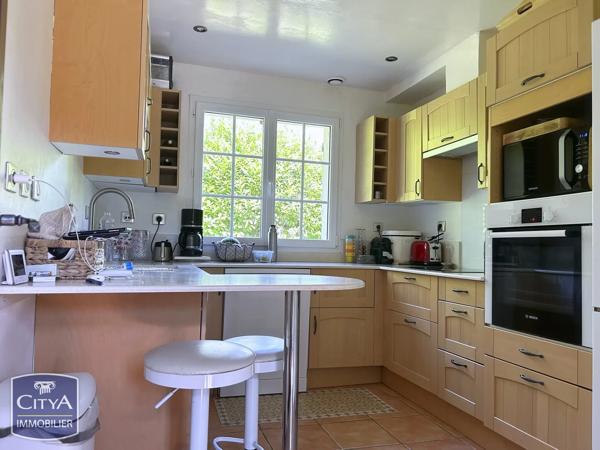 Maison à vendre 4 pièces 107m² Saint-Valery-en-Caux (76460)