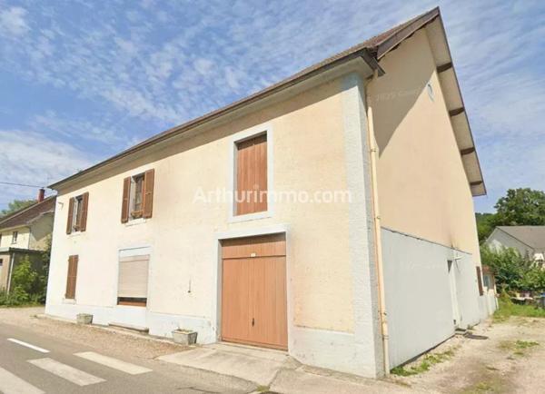 Vente                                                      Immeuble
                        
                     10 pièces                                         à Pont-du-Navoy
