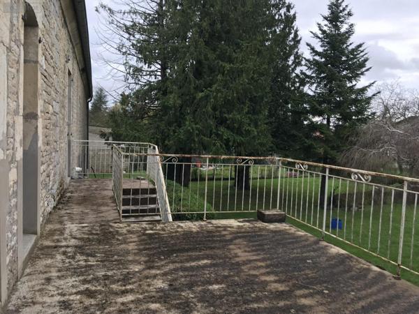 Local Professionnel et commercial à vendre à Parcey dans le Jura (39100), ref : VP106-39032