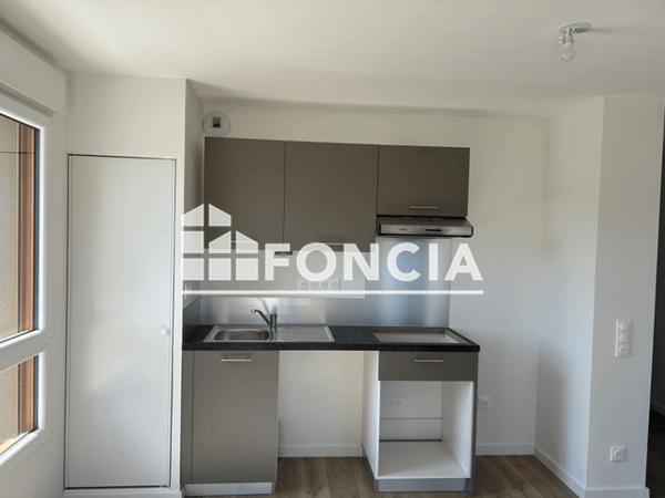 Location Appartement 3 pièces 62.05 m² - RUE DES ROCHAMBELLES Epron 14610