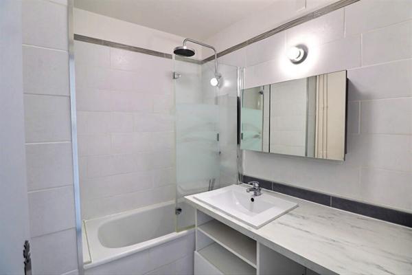 SAINT-BARNABE Appartement Marseille 3 pièce(s) 74.68 m2