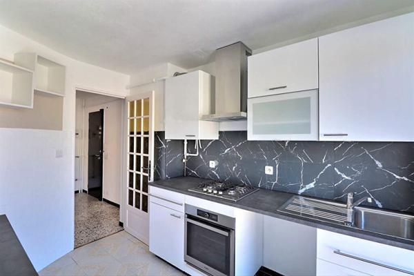 SAINT-BARNABE Appartement Marseille 3 pièce(s) 74.68 m2