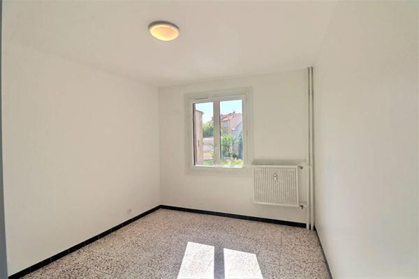 SAINT-BARNABE Appartement Marseille 3 pièce(s) 74.68 m2