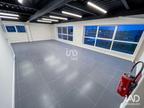Location bureaux 90 m² Belloy-en-France