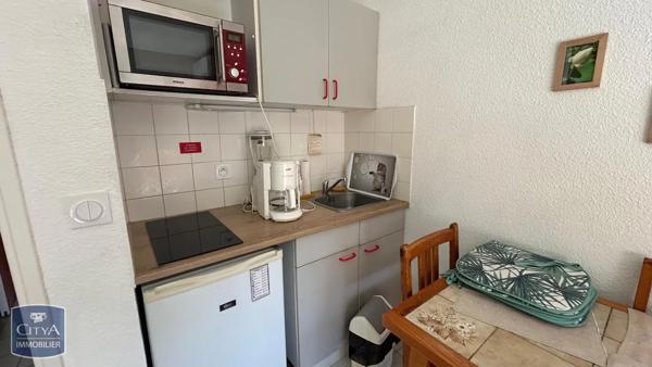 Appartement à louer 1 pièce 20.5m² Fréjus (83600)