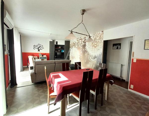 Maison de plain-pied . Environnement calme- Mont de Marsan