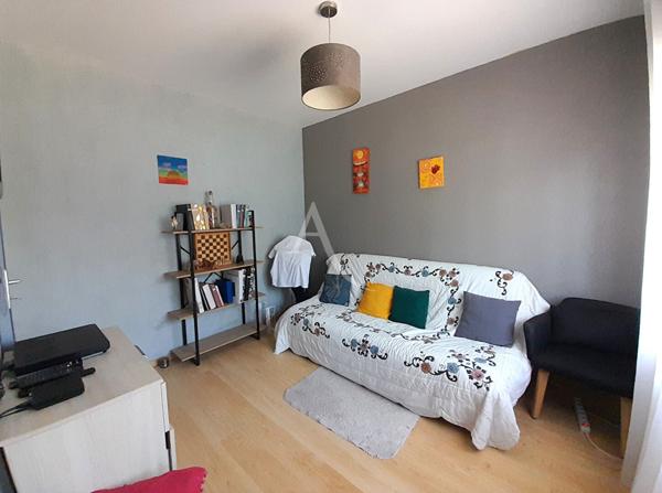 Maison de plain-pied . Environnement calme- Mont de Marsan