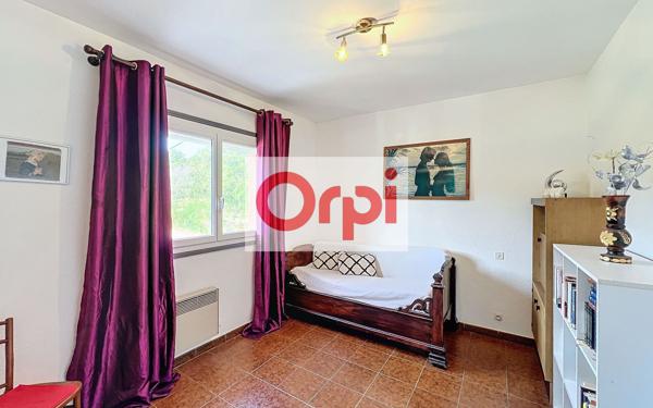 Maison à vendre    5 pièces •  Lecci