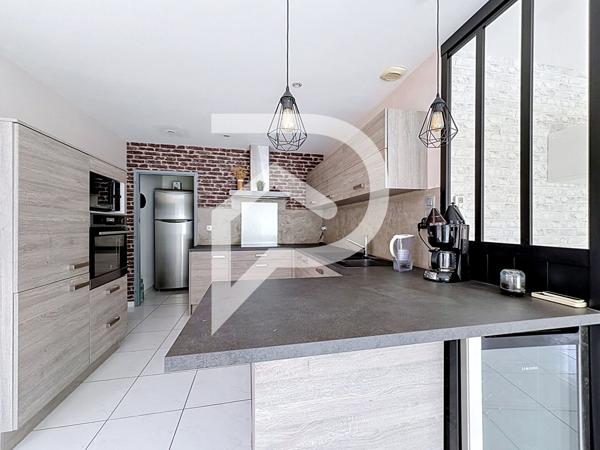 Maison 5 pièces 140 m2
