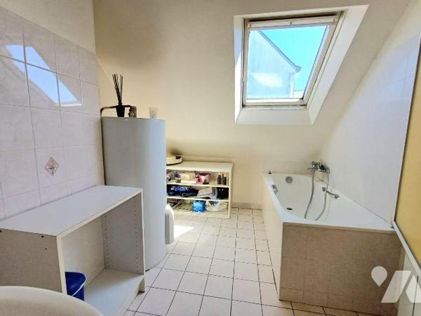 Maison située à LARMOR-PLAGE proche des plages,  idéale pour ceux qui cherchent la vie de plain...