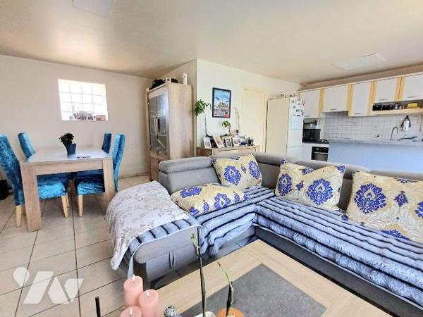 Maison située à LARMOR-PLAGE proche des plages,  idéale pour ceux qui cherchent la vie de plain...