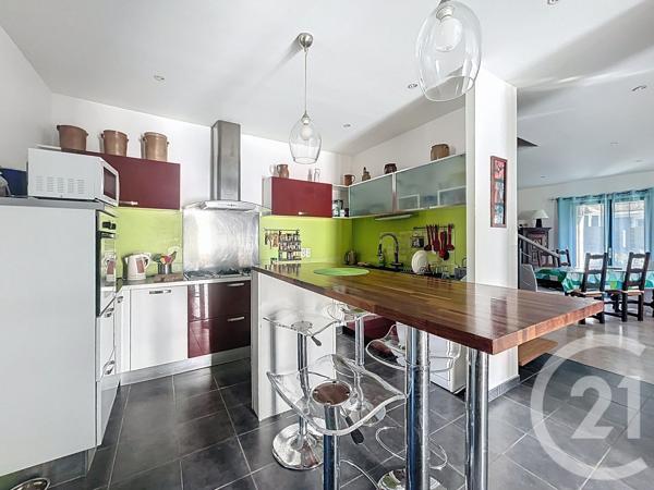 Maison à vendre  5 pièces - 157,65 m 2   GUJAN MESTRAS  - 33