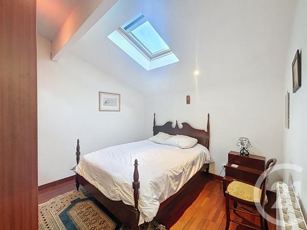 Maison à vendre  5 pièces - 157,65 m 2   GUJAN MESTRAS  - 33