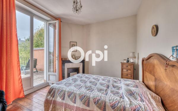 Maison à vendre    6 pièces •  Rosny-sous-Bois