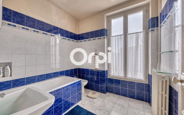 Maison à vendre    6 pièces •  Rosny-sous-Bois