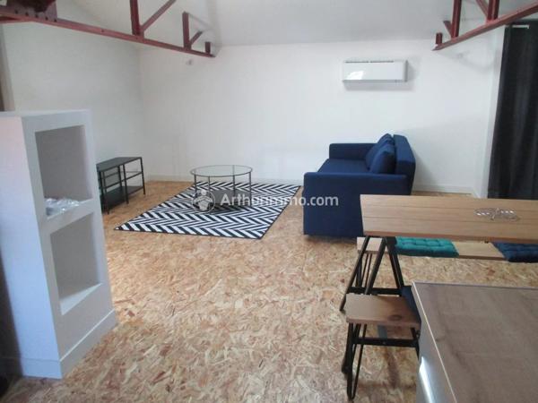 Location Appartement 2 pièces 63 m2 à Saint-Jean-d'Angély