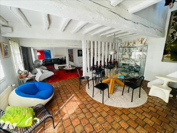 MONT SAINT AIGNAN - MAISON DE CHARME DE 220m²