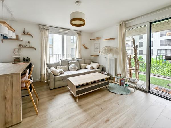 Appartement 3 pièces avec Terrasse, résidence 2021, DPE C, RER B/C, Aucun travaux