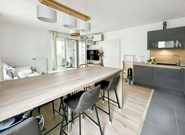 Appartement 3 pièces avec Terrasse, résidence 2021, DPE C, RER B/C, Aucun travaux