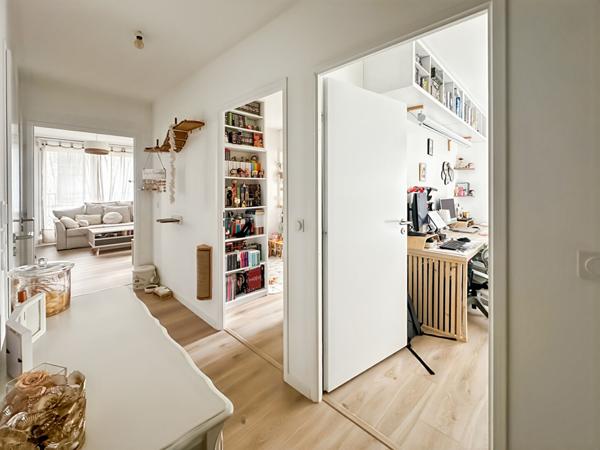 Appartement 3 pièces avec Terrasse, résidence 2021, DPE C, RER B/C, Aucun travaux