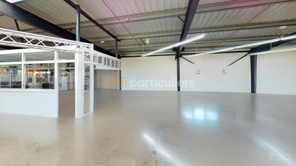 Vente Local commercial1469 m² - LESSAY (50430)