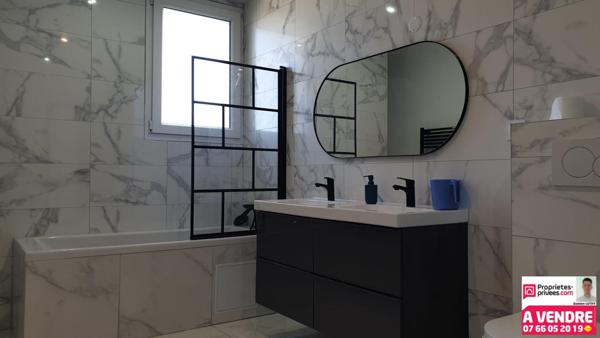 Maison 8 pièces de 213 m²