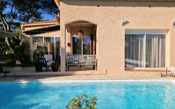 Maison à vendre    5 pièces • 132,41 m2 Fréjus