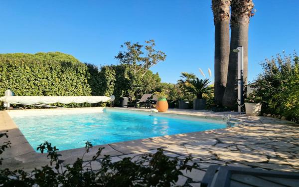 Maison à vendre    5 pièces • 132,41 m2 Fréjus