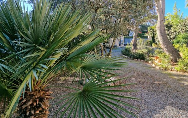 Maison à vendre    5 pièces • 132,41 m2 Fréjus