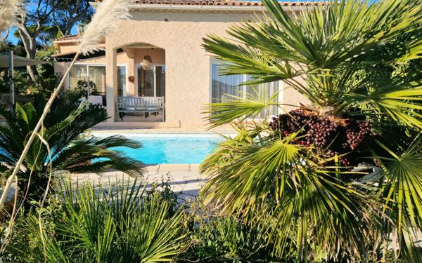 Maison à vendre    5 pièces • 132,41 m2 Fréjus