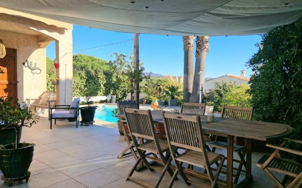 Maison à vendre    5 pièces • 132,41 m2 Fréjus