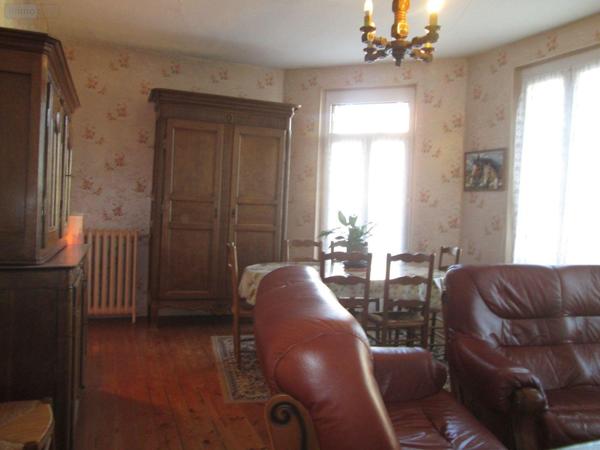 Maison à vendre à Crécy-sur-Serre dans l'Aisne (02270), ref : 02014/772