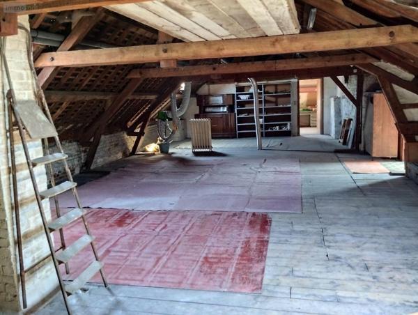 Maison à vendre à Crécy-sur-Serre dans l'Aisne (02270), ref : 02014/772