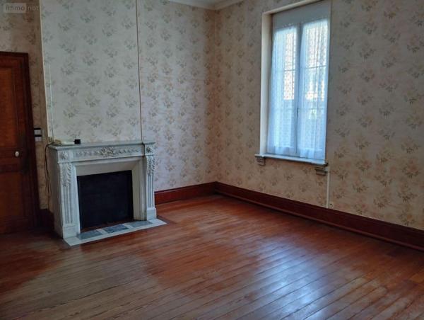 Maison à vendre à Crécy-sur-Serre dans l'Aisne (02270), ref : 02014/772