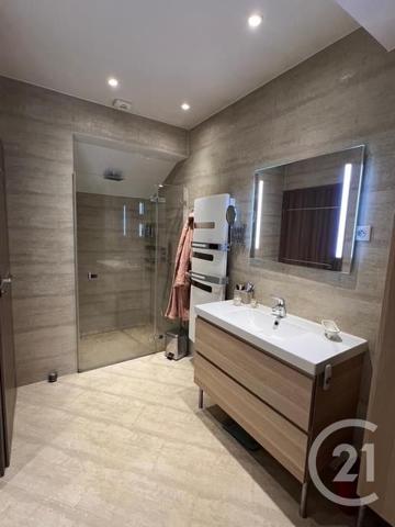 Maison à vendre  7 pièces - 205 m2 LONGUESSE - 95