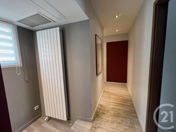 Maison à vendre  7 pièces - 205 m2 LONGUESSE - 95
