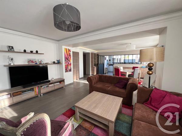 Maison à vendre  7 pièces - 205 m2 LONGUESSE - 95