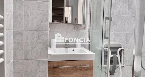 À vendre Appartement 2 pièces 28 m² - La Londe-les-maures 83250