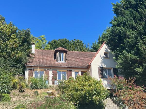 Vaux-sur-Seine (78740) Maison 130m² sur sous/sol total - Terrain 1050m² -