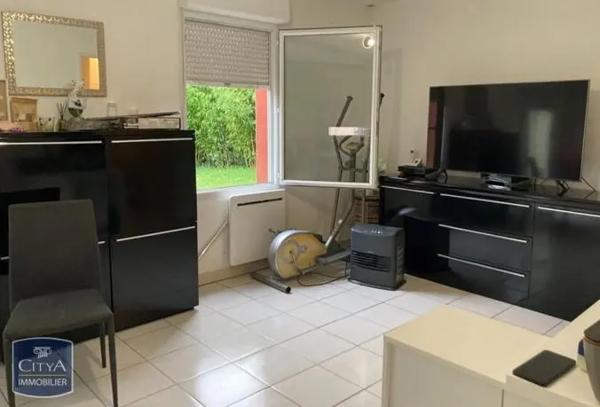 Maison à louer 4 pièces 81.84m² Lavernose-Lacasse (31410)