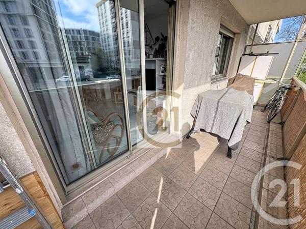 Appartement F4 à vendre  4 pièces - 83,61 m2 LYON - 69007