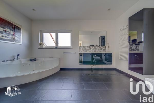 Maison à vendre 5 pièces 271 m² Grundviller
