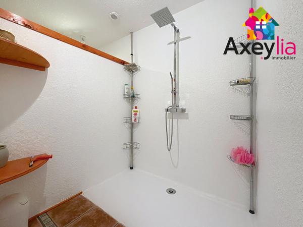 Mably (42300) A VENDRE - SECTEUR MABLY - ANCIEN CUVAGE RÉNOVÉ AVEC 5 CHAMBRES, GRANGE ET TERRAIN