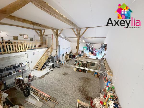 Mably (42300) A VENDRE - SECTEUR MABLY - ANCIEN CUVAGE RÉNOVÉ AVEC 5 CHAMBRES, GRANGE ET TERRAIN