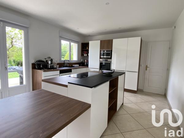 Maison à vendre 8 pièces 200 m² Crécy-la-Chapelle