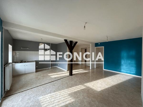 Location Appartement 4 pièces 81.43 m² - La Francheville 08000