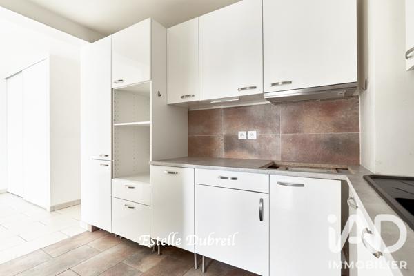 Location appartement 3 pièces 71 m² Maisons-Alfort