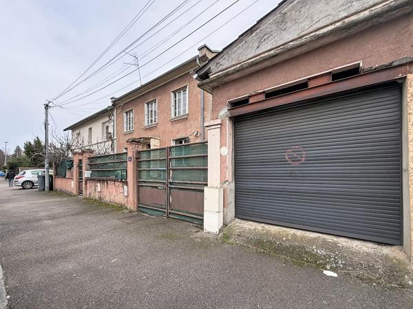 Lyon (69008) Maison 100 m² à fort potentiel – Division possible – Lyon 8