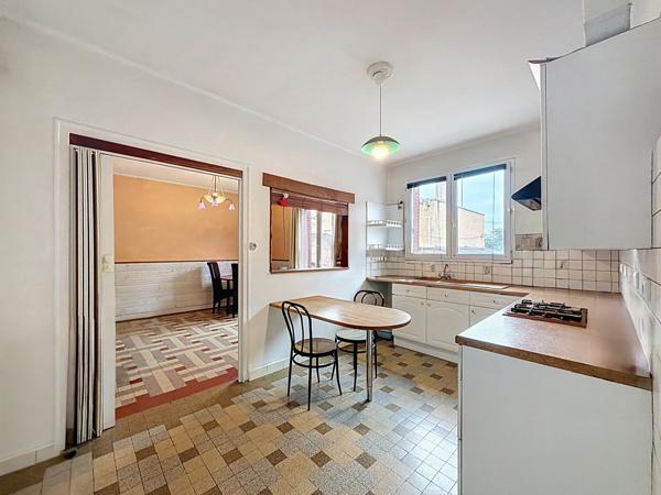 Lyon (69008) Maison 100 m² à fort potentiel – Division possible – Lyon 8